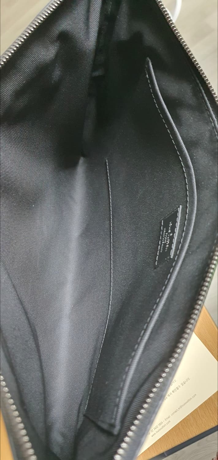 루이비통 이클립스 클러치/클러치백 새상품급 정품(보증서O) 상품이미지8