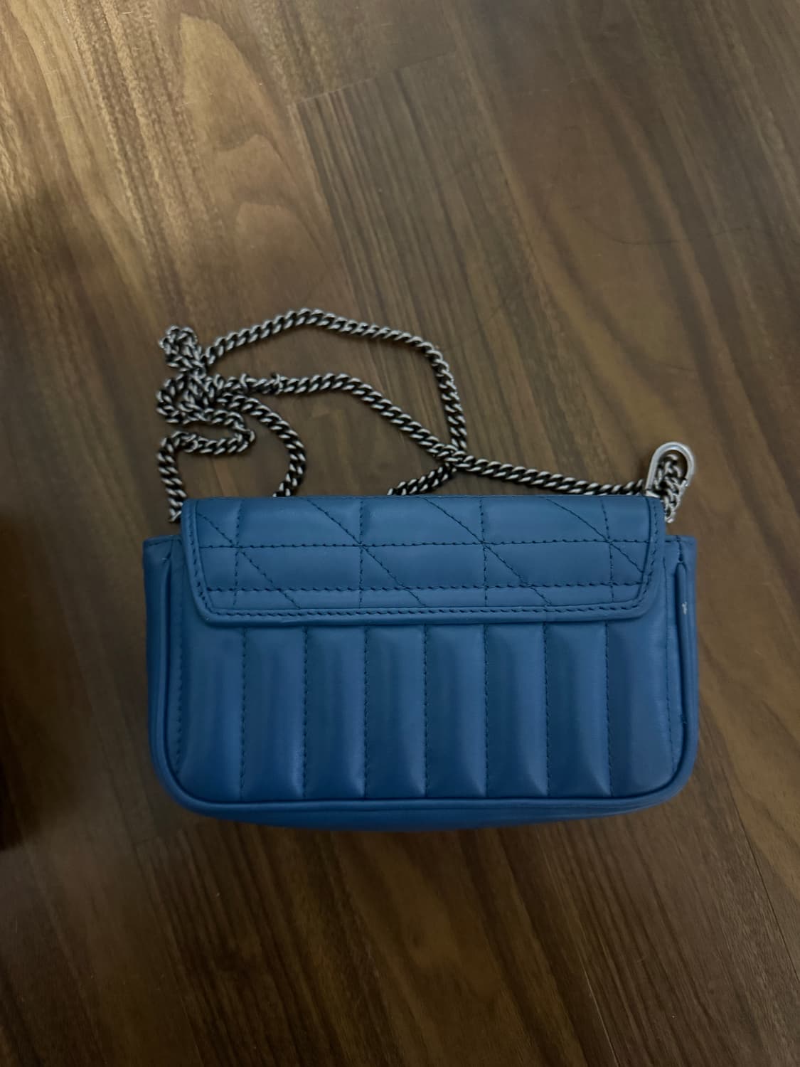 구찌 마몬트 마틀라세 미니백 블루 크로스백 상품이미지2