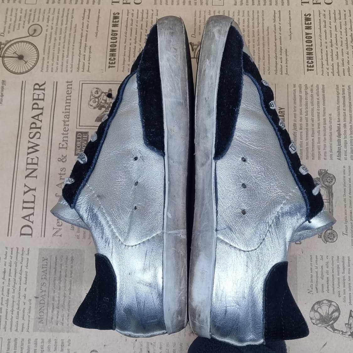 골든구스 슈퍼스타 실버블랙 스니커즈38 240 상품이미지5