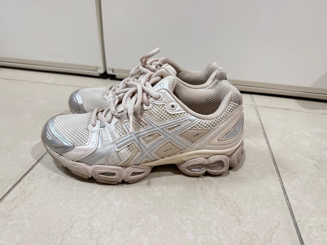 아식스 젤 님버스 9 크림 미네랄 베이지  상품이미지4