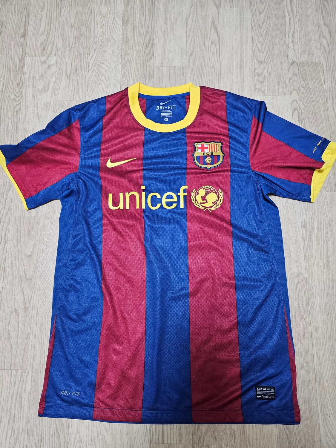   바르셀로나 2010-2011 시즌 FC 메시 유니폼 상품이미지1