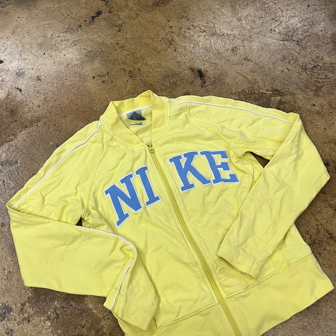 나이키 옐로우 레몬 하늘 져지 트랙탑 상품이미지1