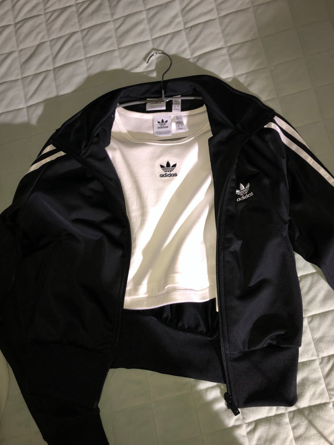 아디다스 크롭 긴팔티 상품이미지4