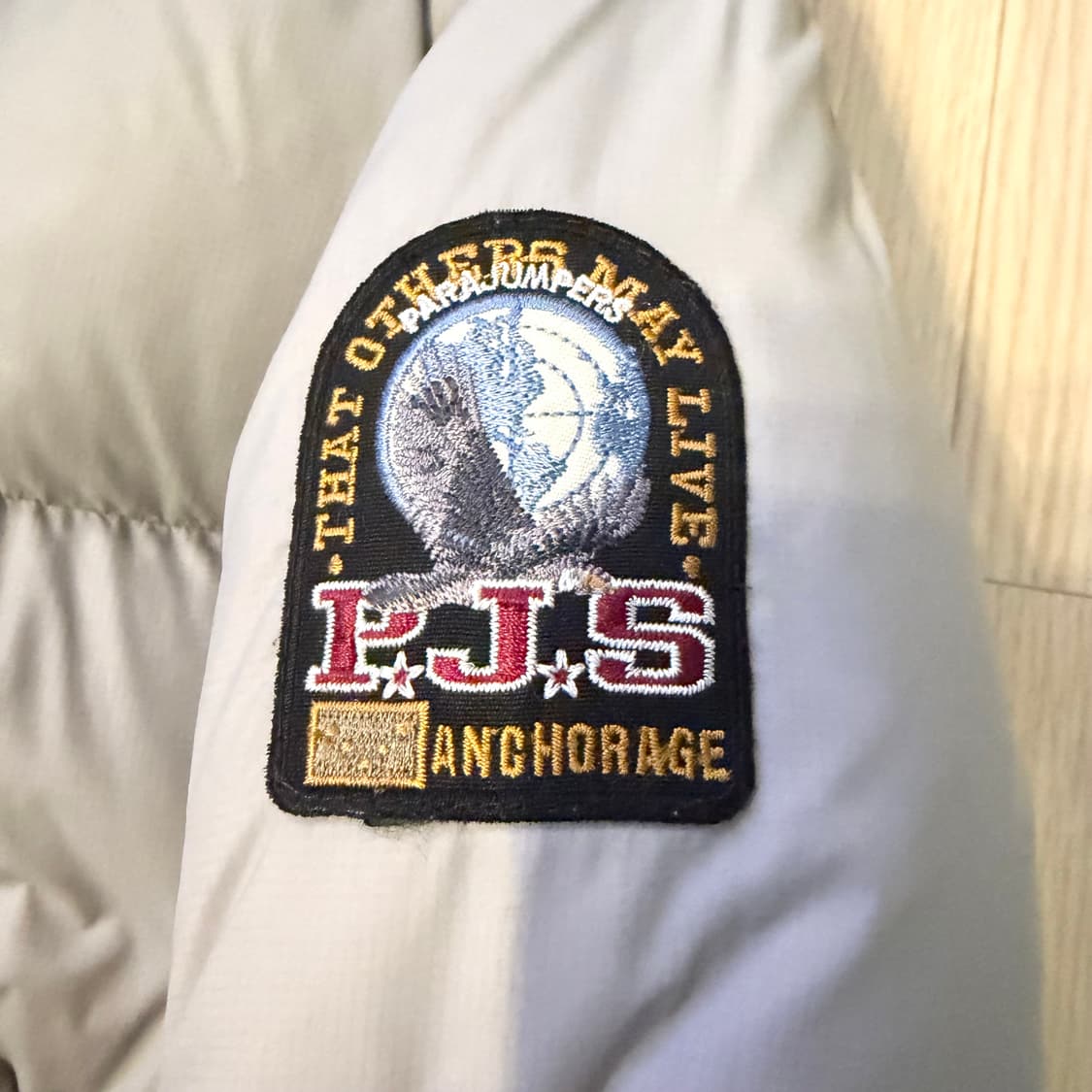 {오케이몰판/새상품급} 파라점퍼스 클라우드 패딩 그레이 S사이드 상품이미지2