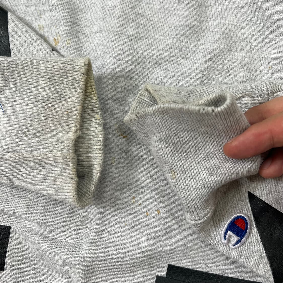 오프화이트 챔피온 맨투맨 상품이미지4