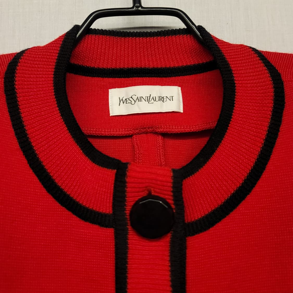 YVES SAINT LAURENT 상품이미지3
