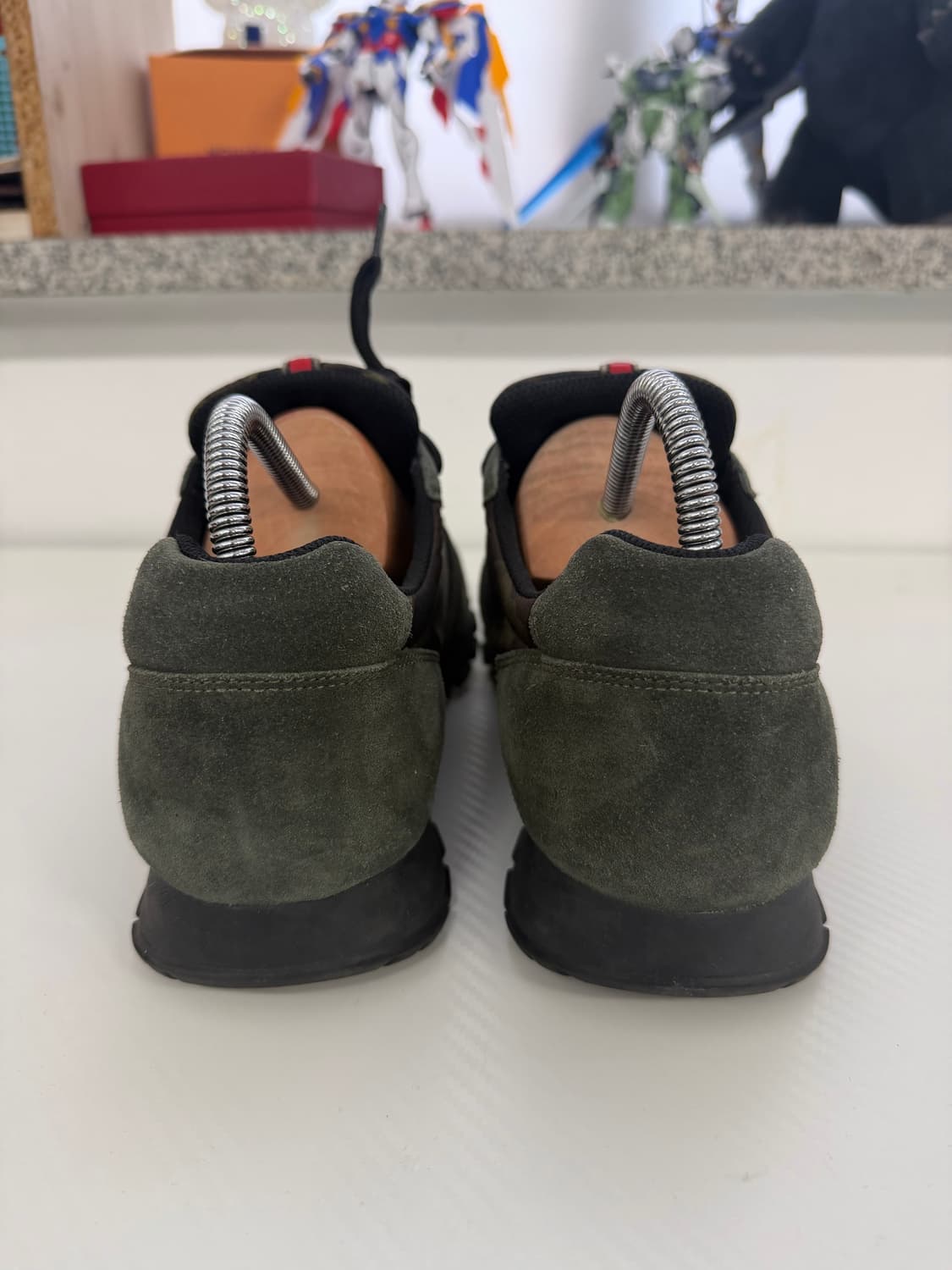 정품) 프라다 남성 카모플라쥬 나일론 스웨이드 스니커즈 8 상품이미지6