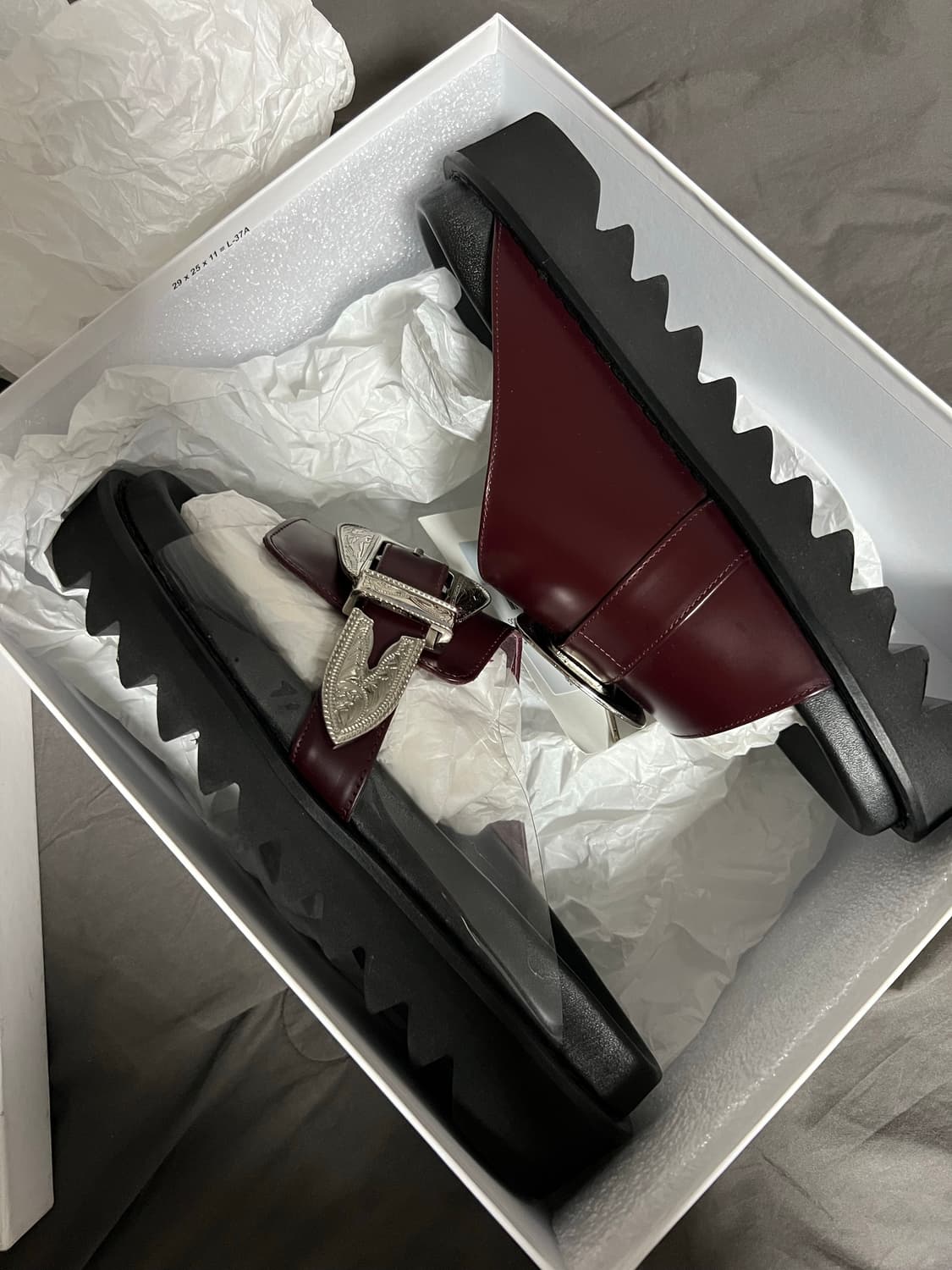 (39) 토가 샌들 버클 슬립온 슬리퍼 버건디 새상품 상품이미지4