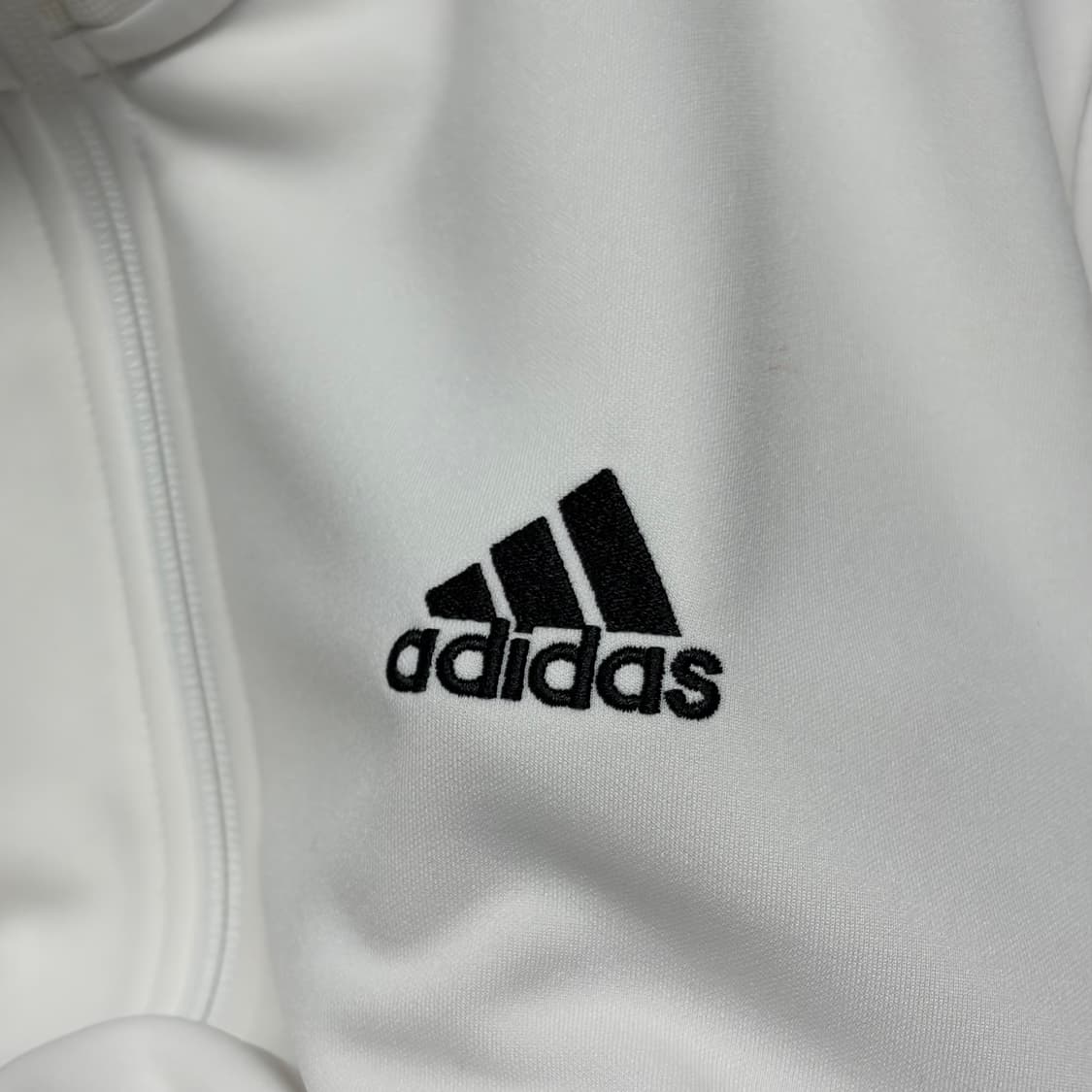 아디다스 트랙탑 상품이미지3