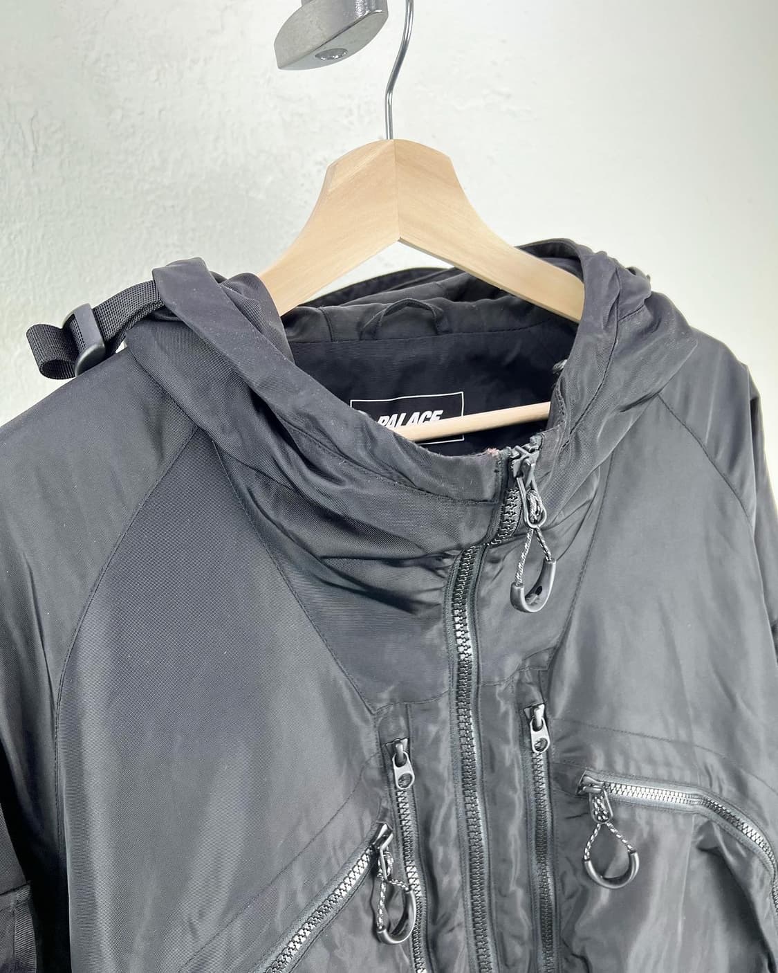 팔라스 20FW  블랙 유틸리티 발리스틱 자켓 상품이미지5