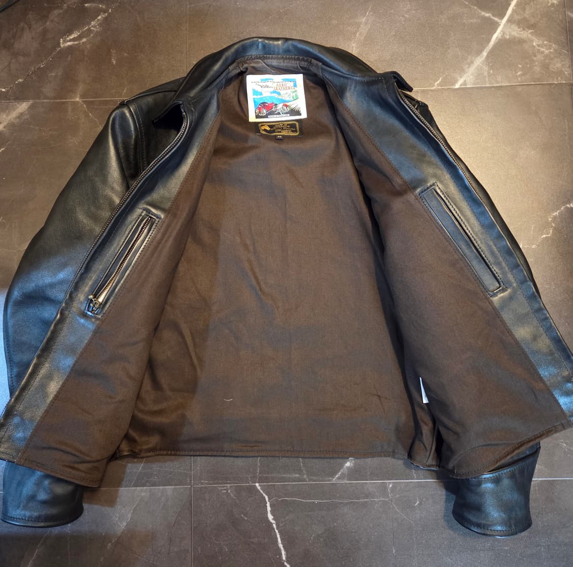 에어로레더 하이웨이맨 상품이미지2