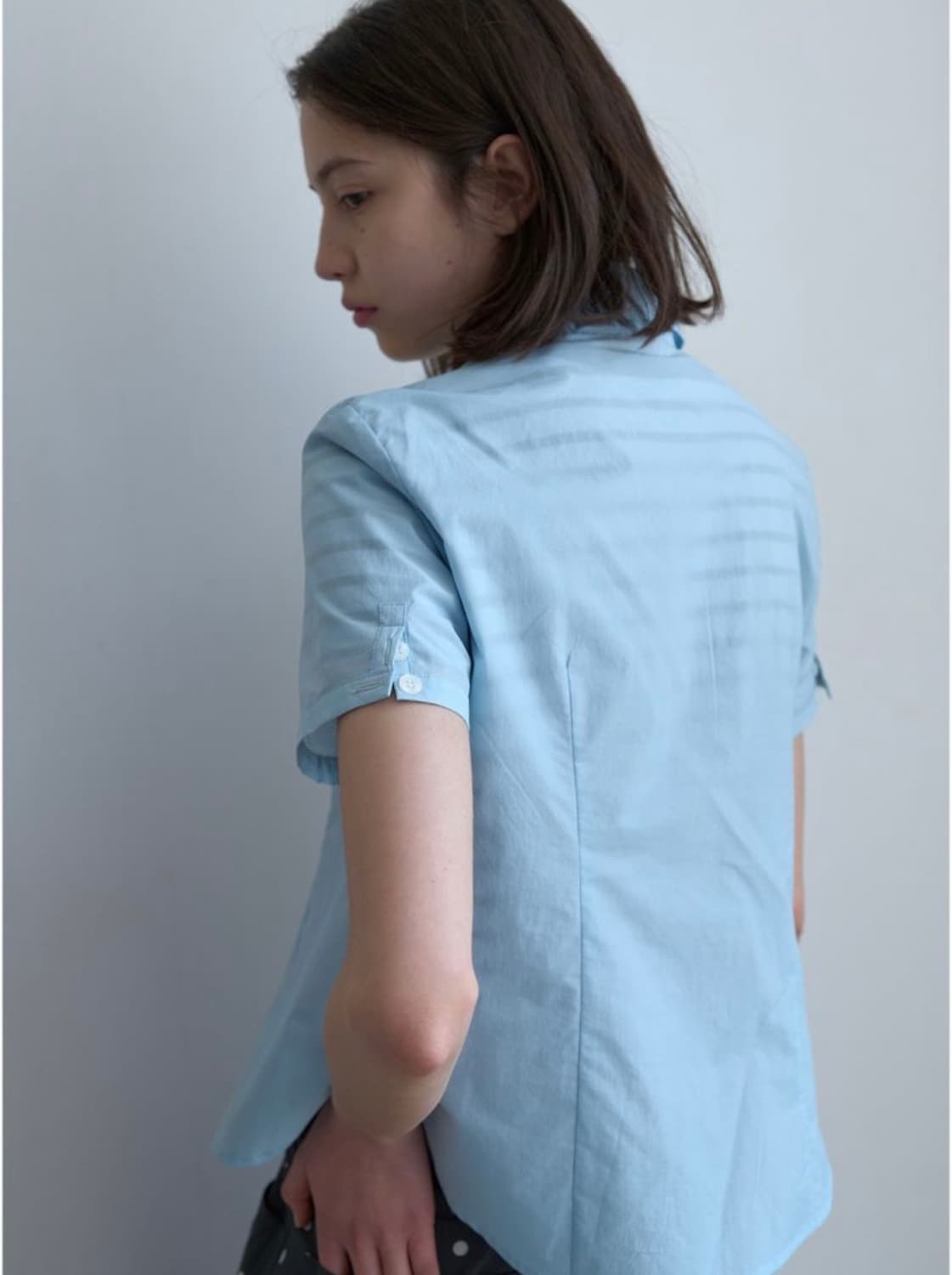노컨텐츠 하프 셔츠  스카이 블루 상품이미지2