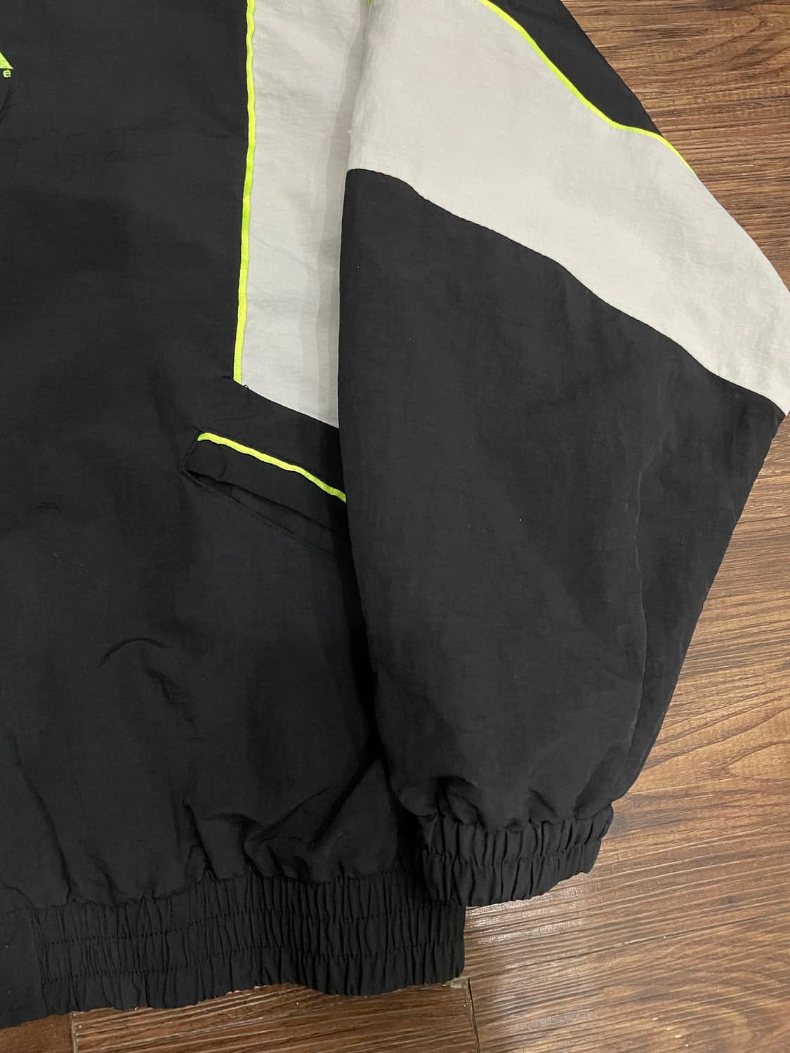 나이키 ACG 배색 윈드브레이커 바람막이 블랙 상품이미지4