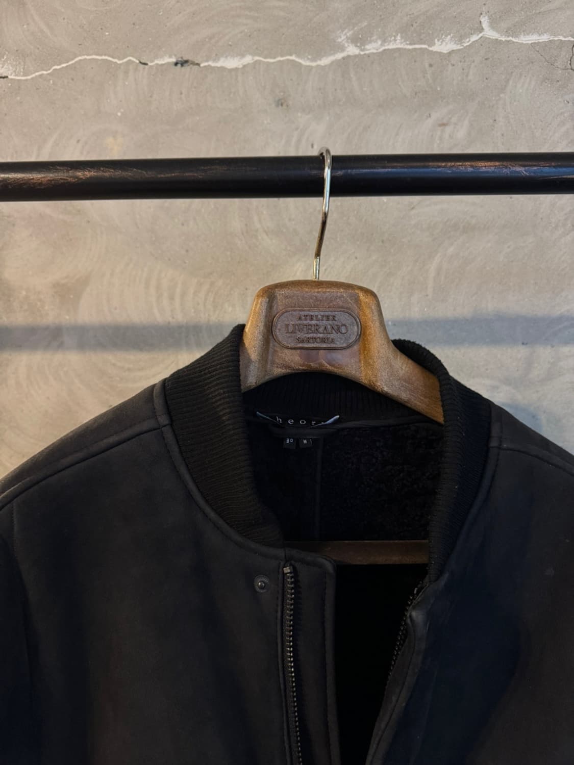 띠어리 램스킨 시어링 자켓 100 상품이미지3