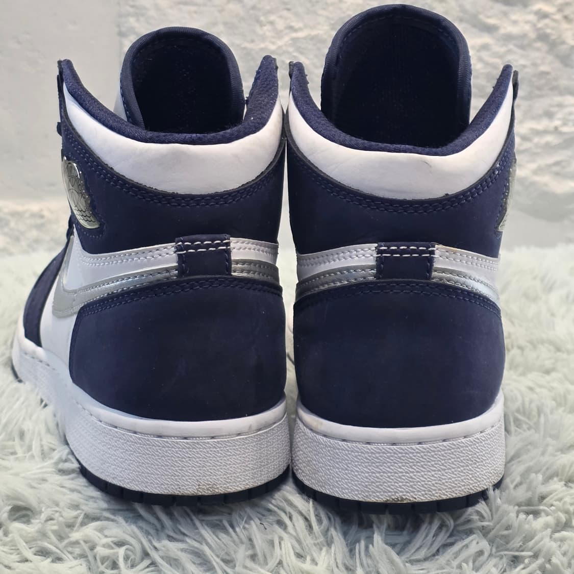 4q-6:나이키 에어 조던 1 하이 OG 미드나잇 네이비 (23.5cm) 상품이미지3