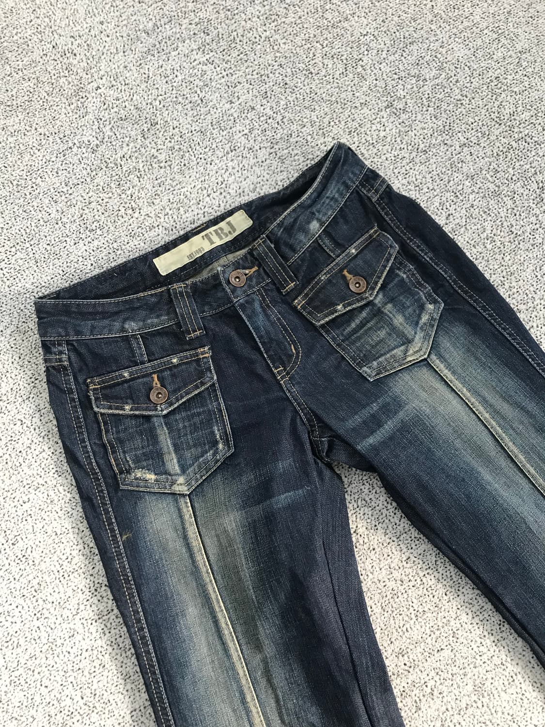 로우라이즈 데님 부츠컷팬츠 상품이미지7