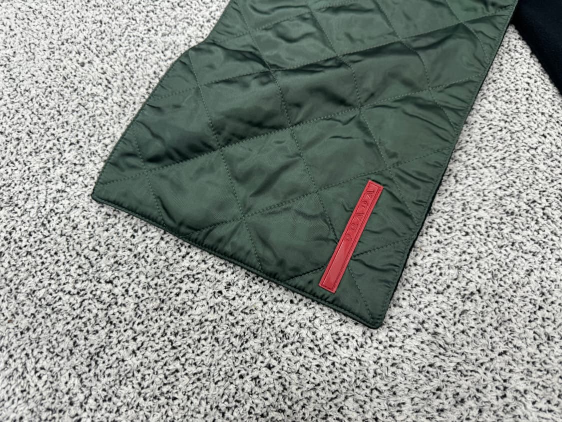 프라다 퀼팅 머플러 상품이미지3