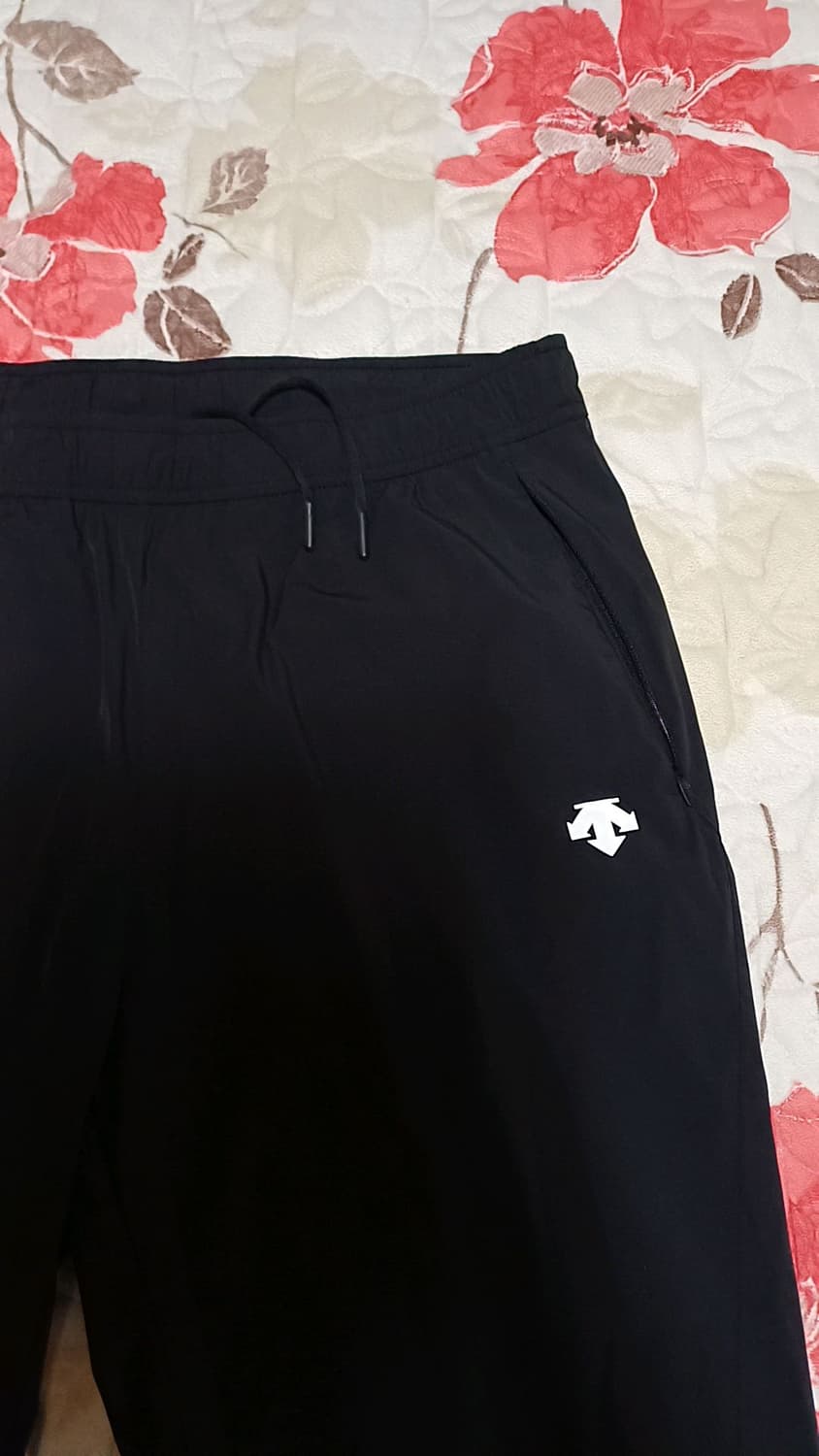 데상트 냉감기능성 얇은7부런닝반바지 33인치 기장68 상품이미지4