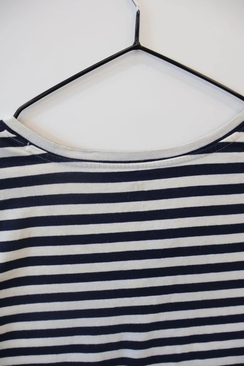 Tommy Hilfiger Stripe V-Neck Tee 상품이미지7
