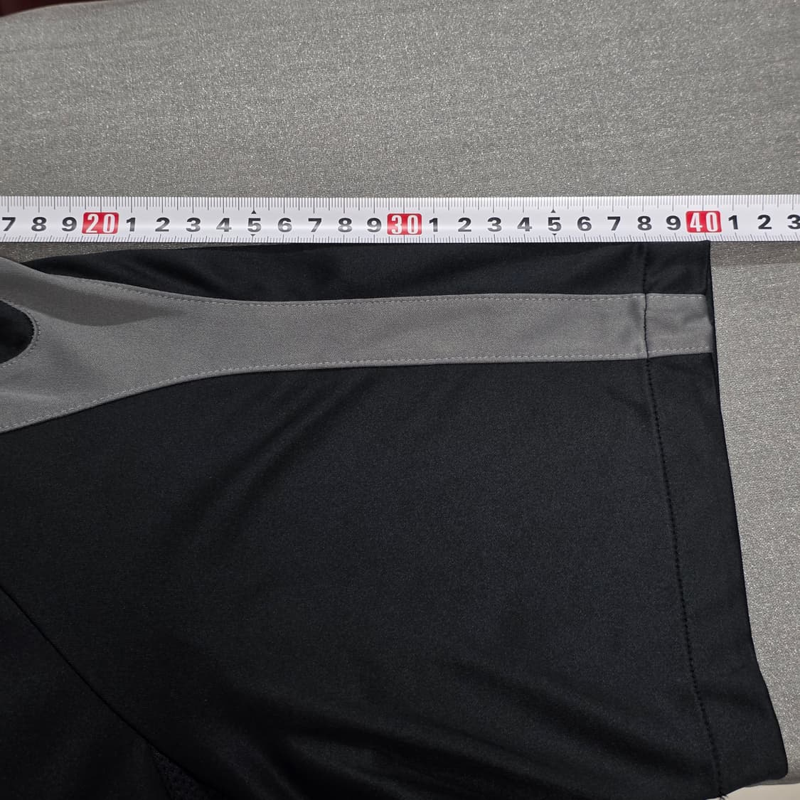 XL 나이키 드라이핏 기능성 반팔티셔츠 블랙 그레이 상품이미지4