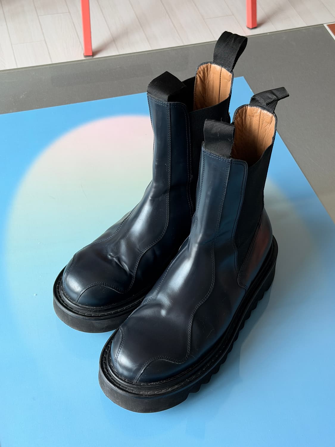 TOGA 토가 웨스턴 메탈 장식 첼시 부츠 네이비  상품이미지1