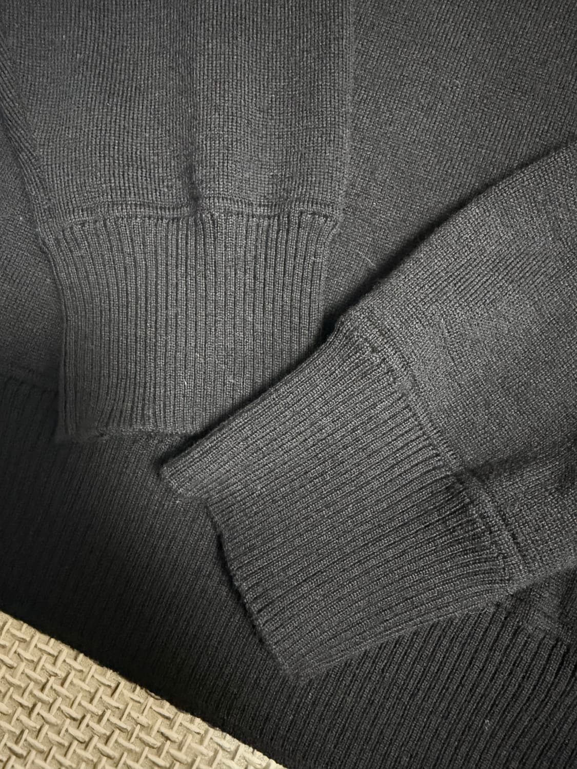 새상품 스톤아일랜드 울니트 블랙 M 상품이미지4