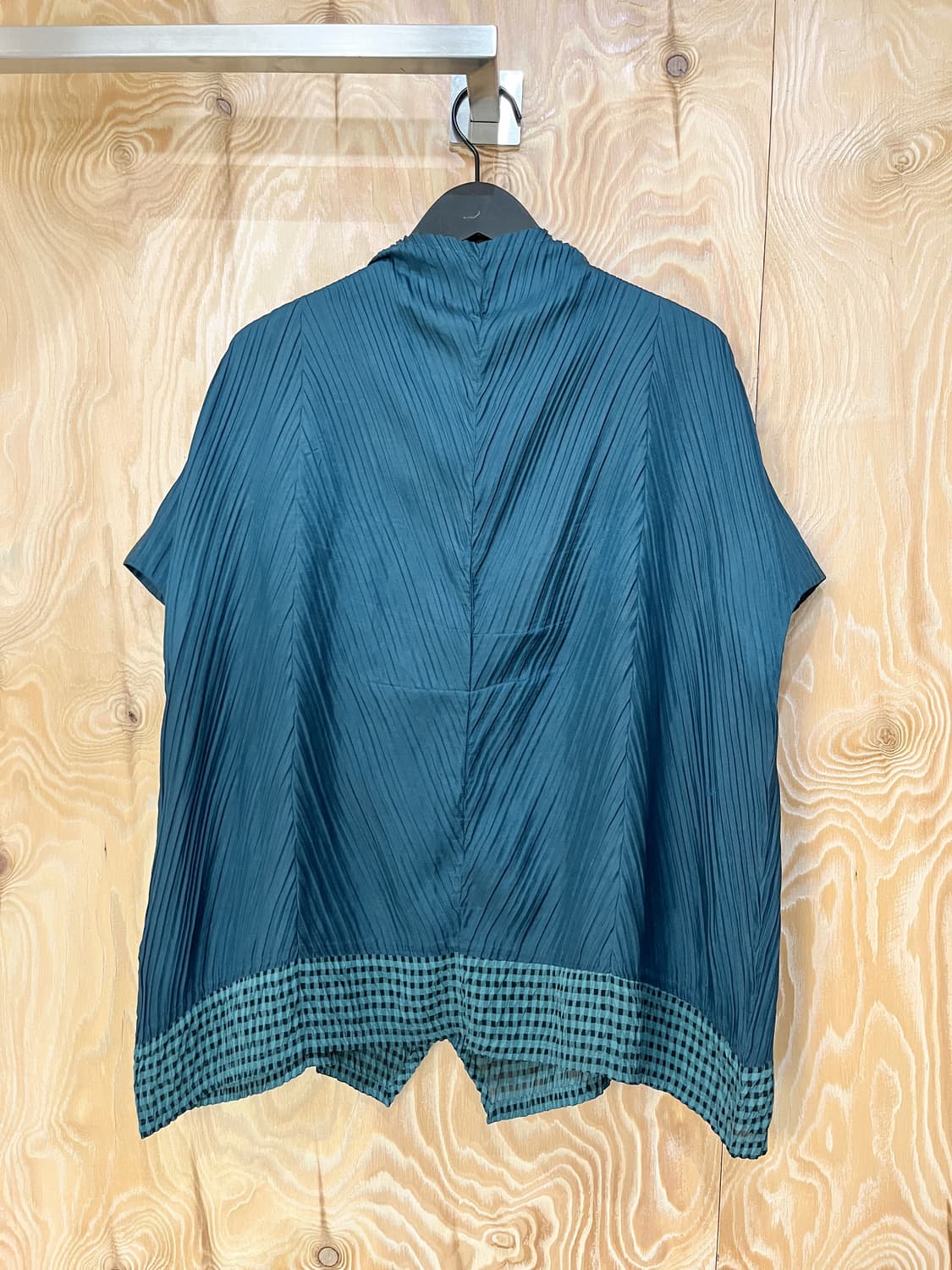 이세이 미야케 플리츠 체크 가디건 상품이미지4