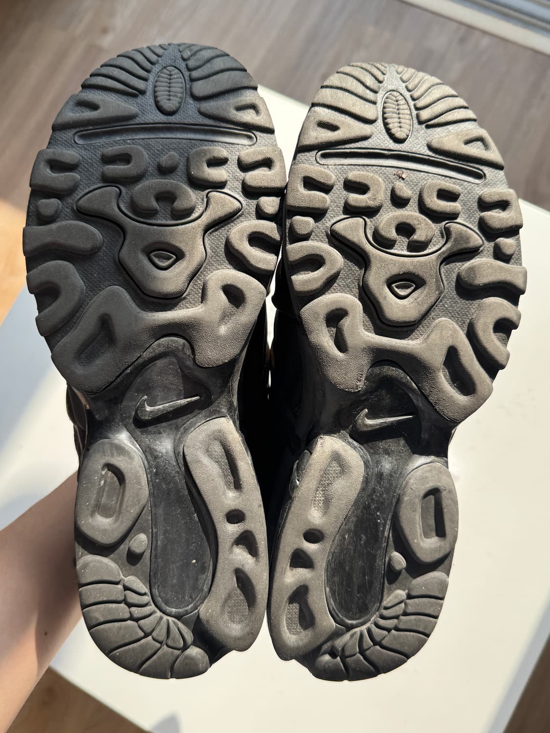 [260] 나이키 에어 쿠키니 트리플 블랙 상품이미지4