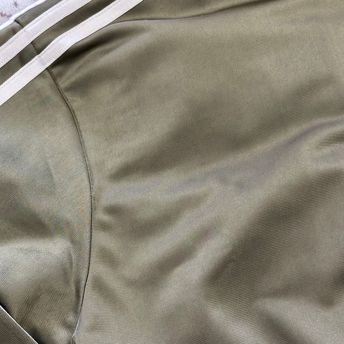 L 아디다스 파이어버드 카키 트랙탑 상품이미지7