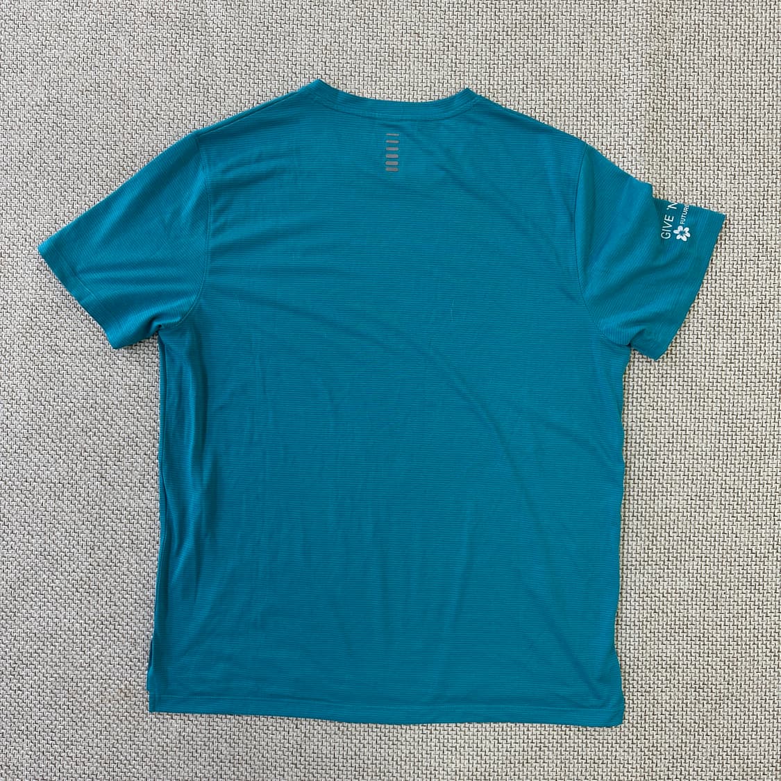 XL 언더아머 벤츠 기브앤레이스 티0409D 상품이미지3