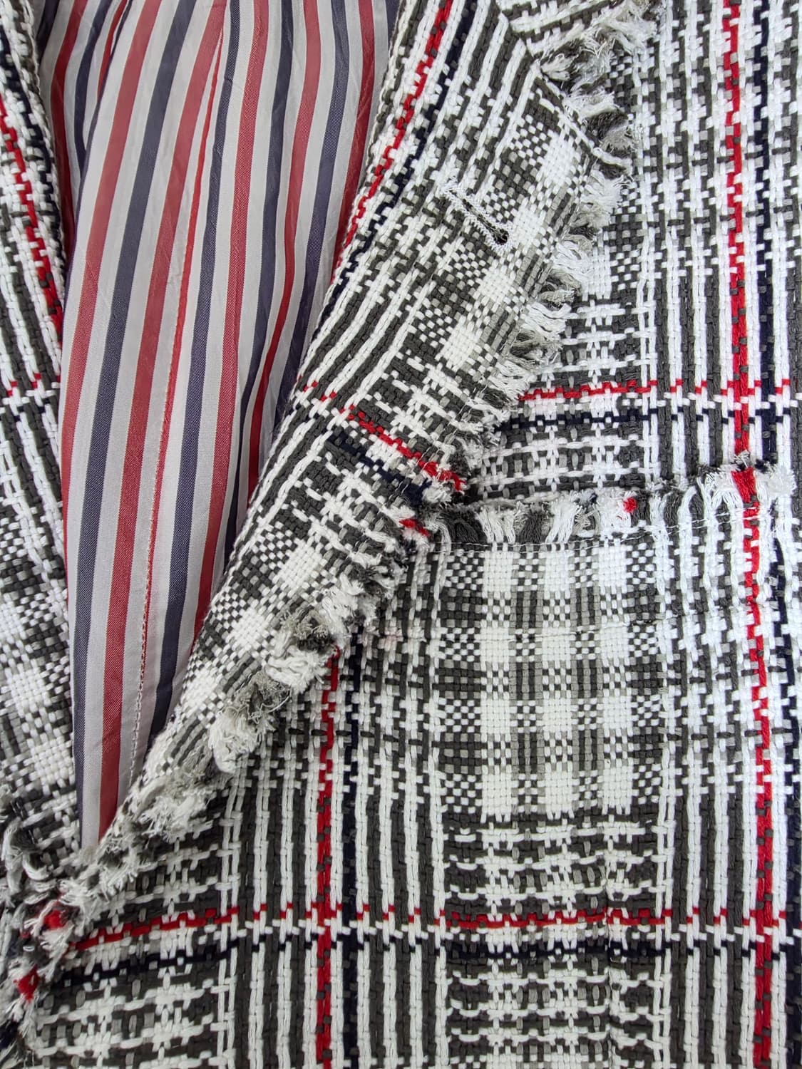 톰브라운 트위드 체크 자켓 국내매장판 상품이미지3