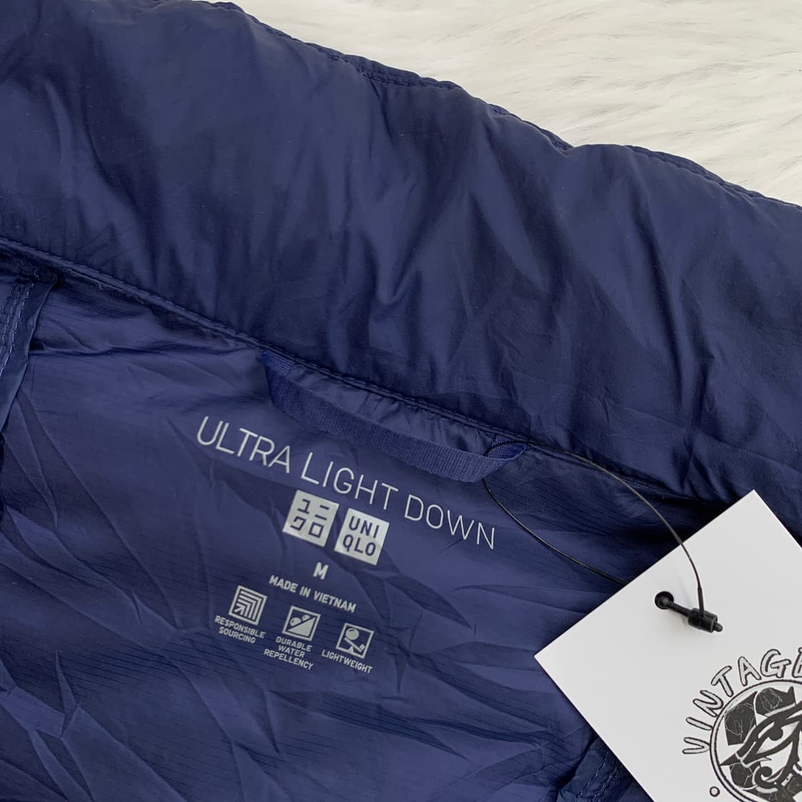 유니클로 울트라 라이트 다운 재킷 남성 패딩 1710 상품이미지4