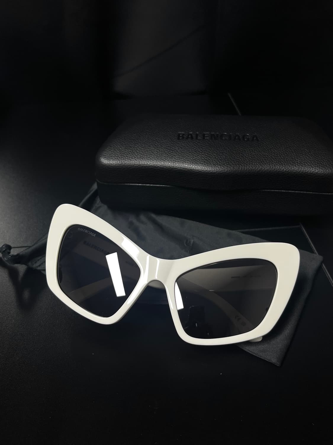 [새상품] 발렌시아가 선글라스 화이트 BB0293s 상품이미지6