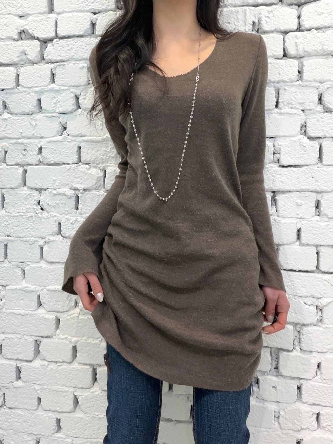 goa Asymmetric Shirring Long Sleeve Top 상품이미지2