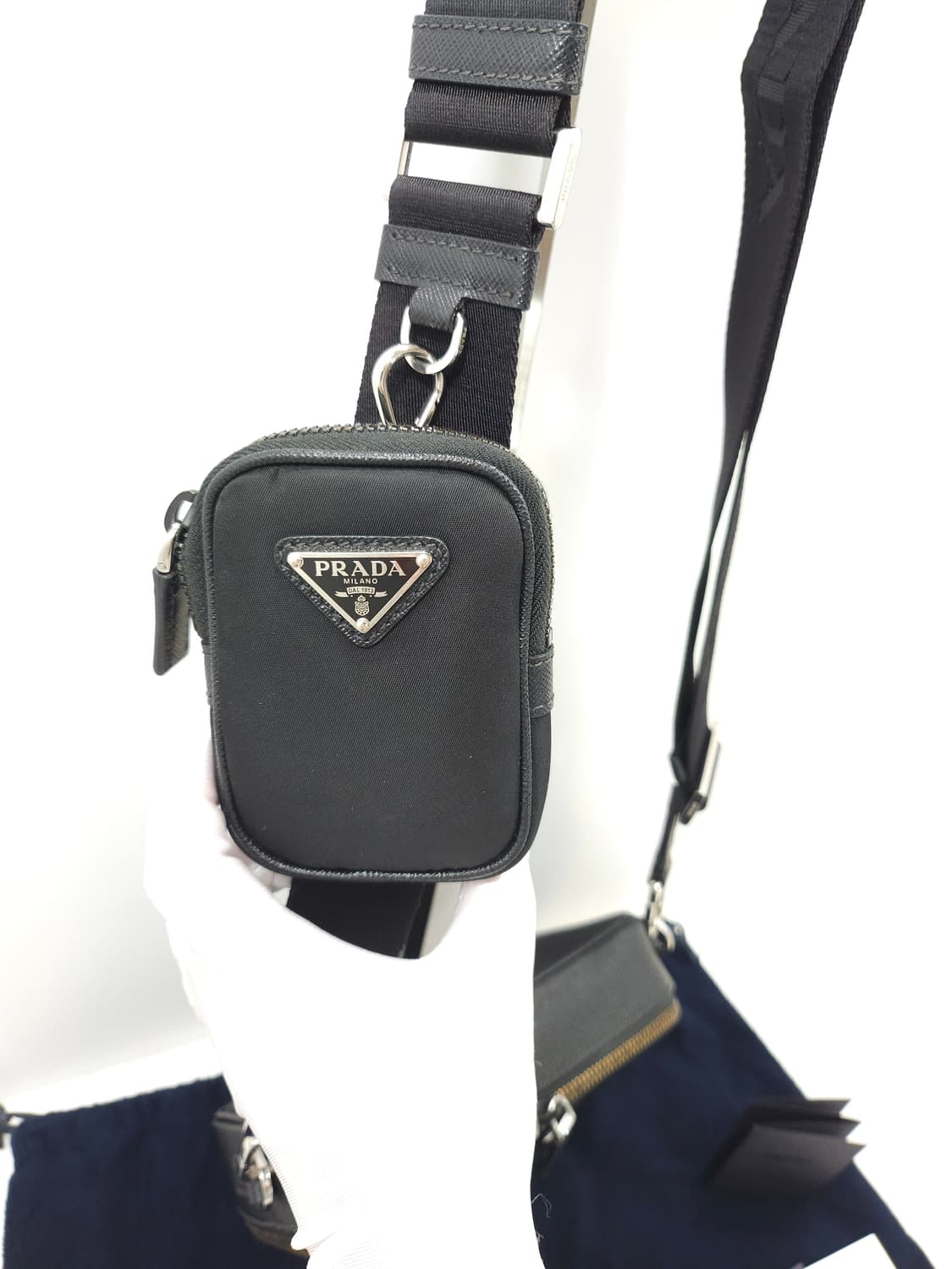 [정품] 프라다 브리크 리나일론 사피아노 크로스백 2VH070 상품이미지3