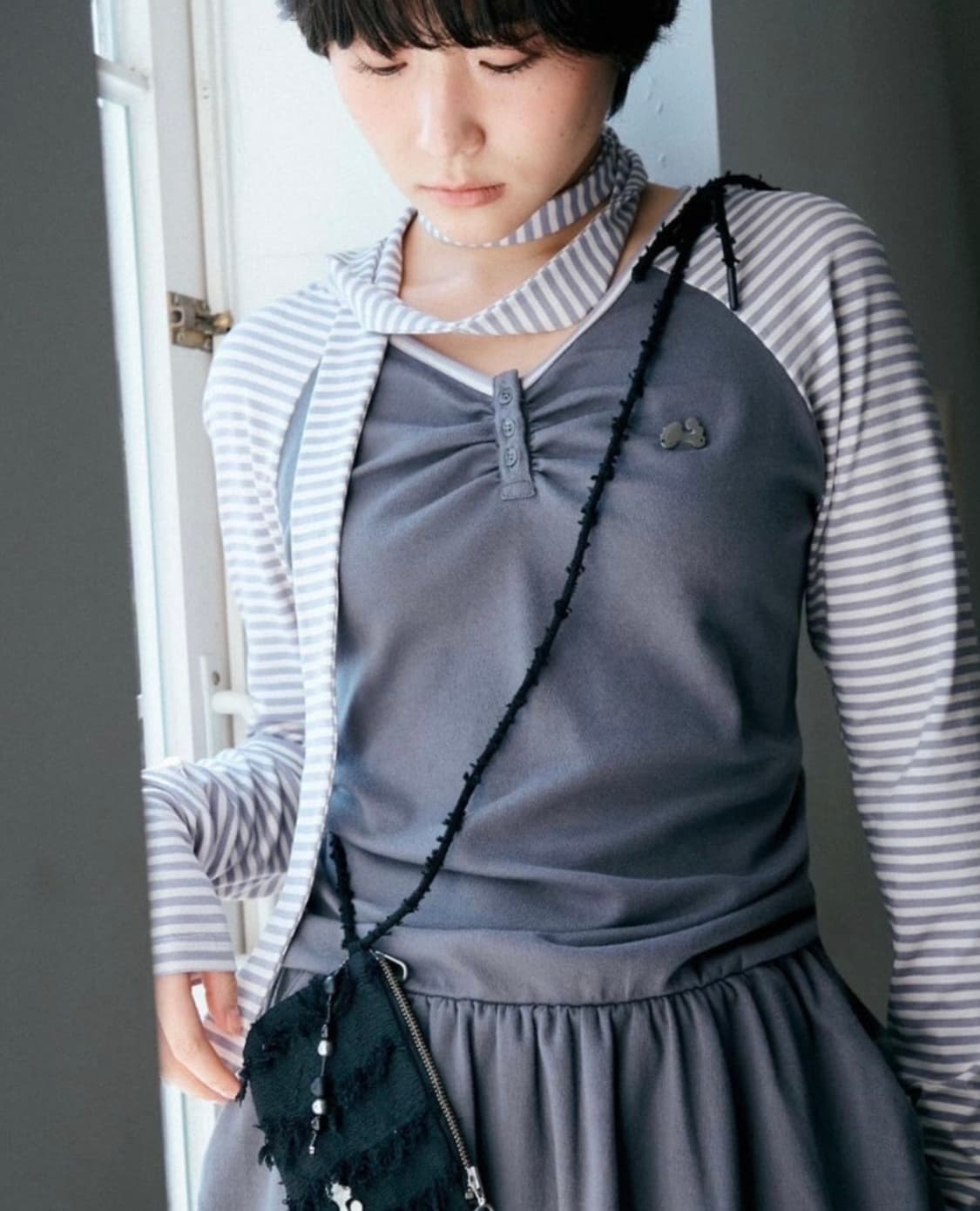 허그유어스킨 Stripe henry neck dress 상품이미지3