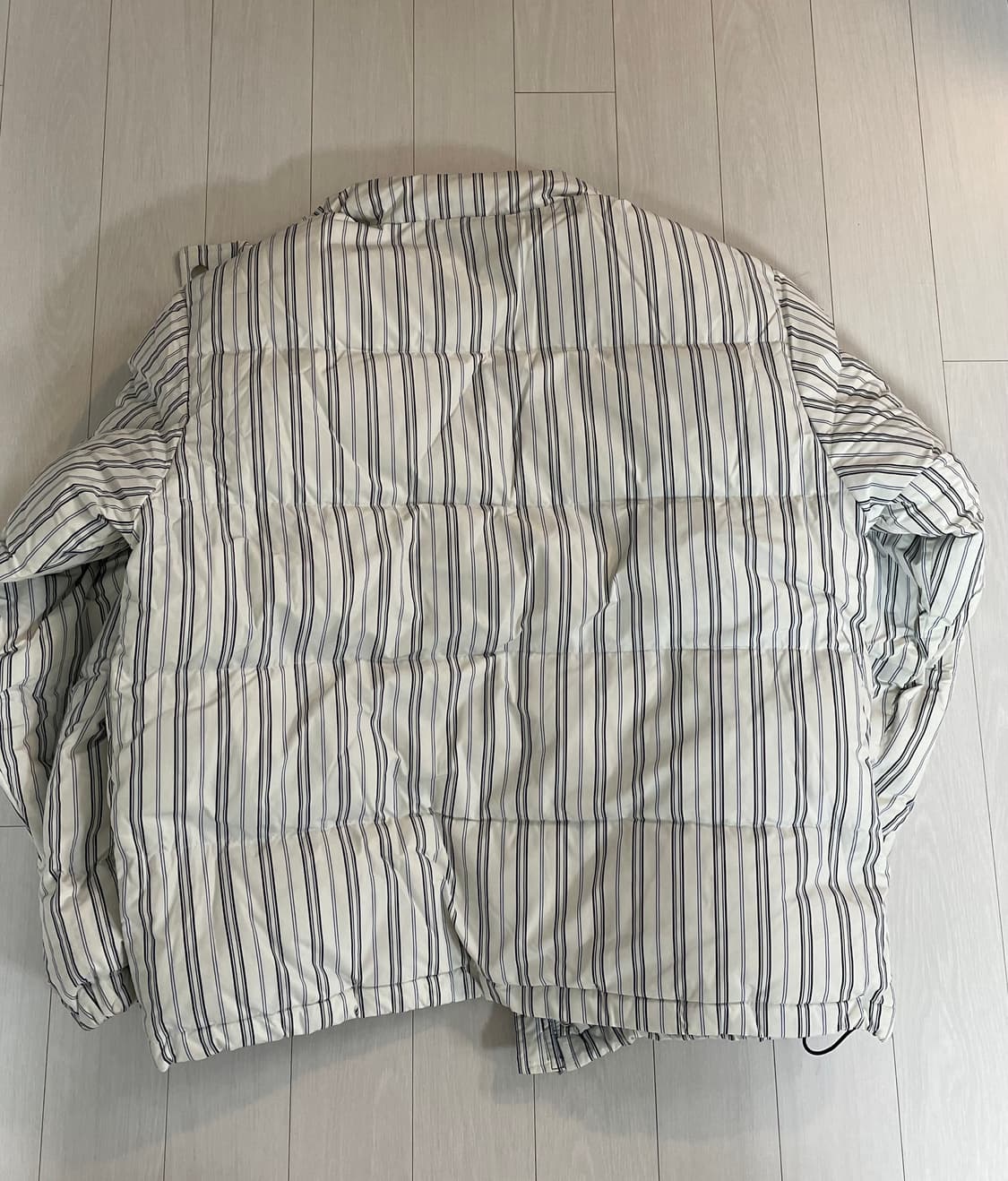 스투시 패딩 m 상품이미지2