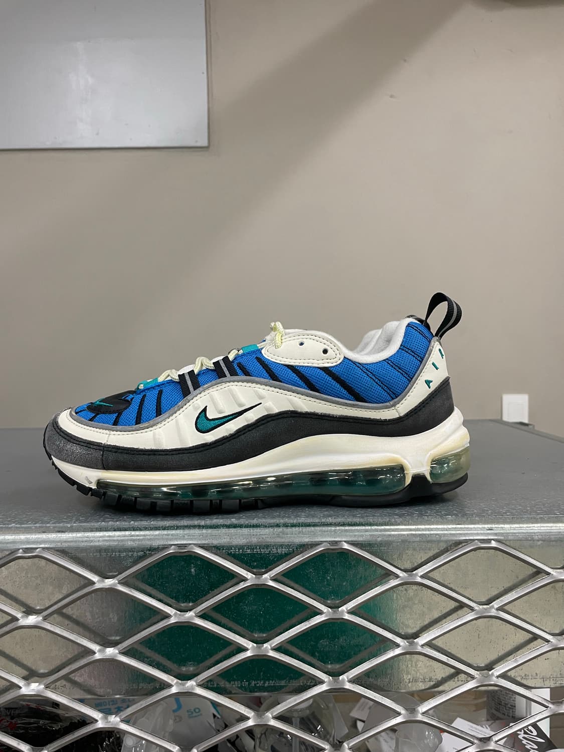 나이키 에어맥스 98 라디언트 에메랄드 245 상품이미지1