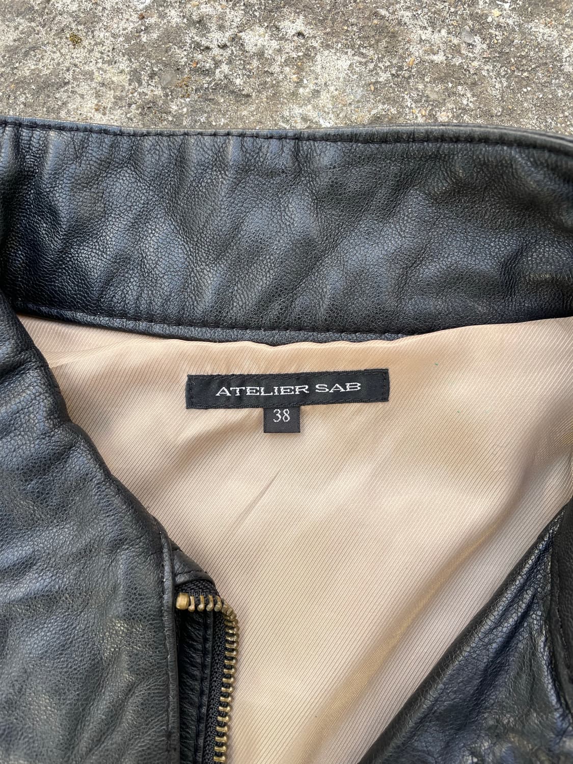 아뜰리에 서브 쉽스킨 레더 자켓 38 블랙 상품이미지3