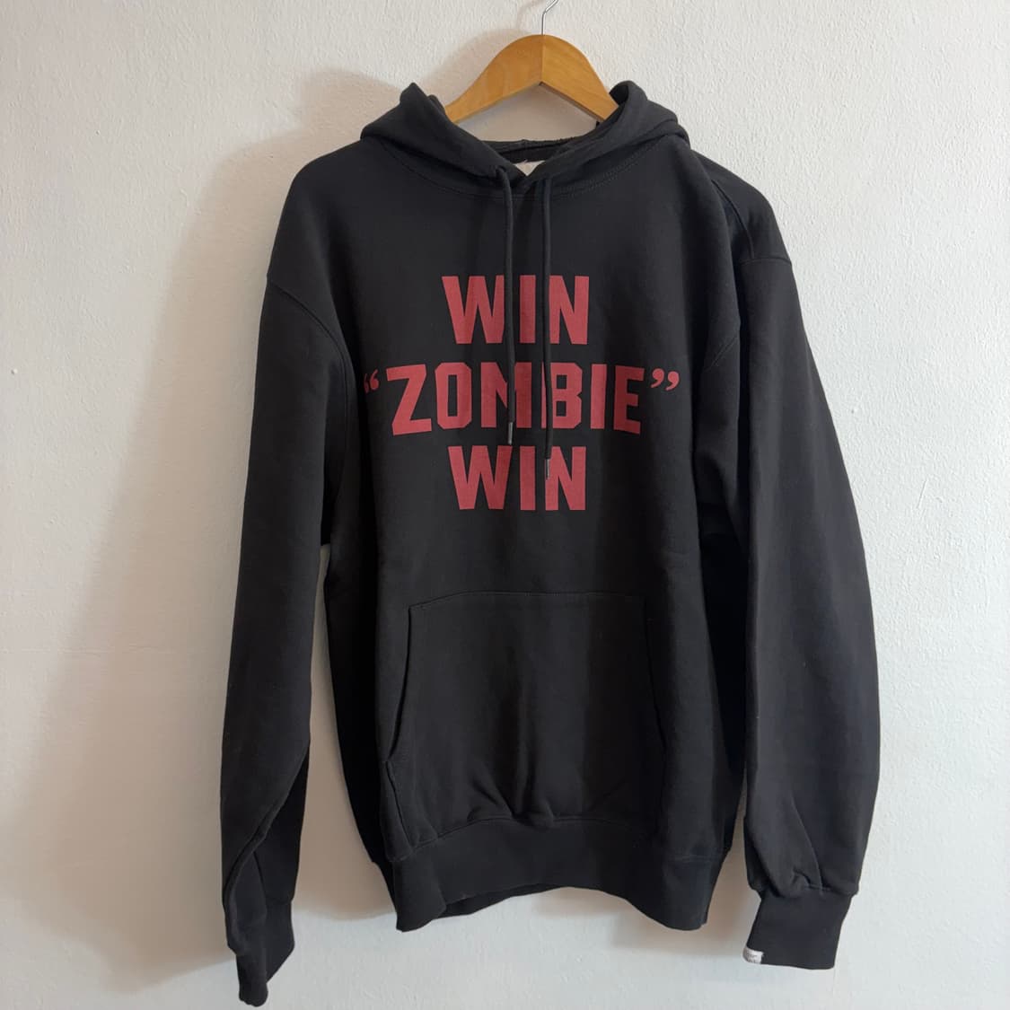 디스이즈네버댓X코리안 좀비 정찬성 후드티(L) 상품이미지1