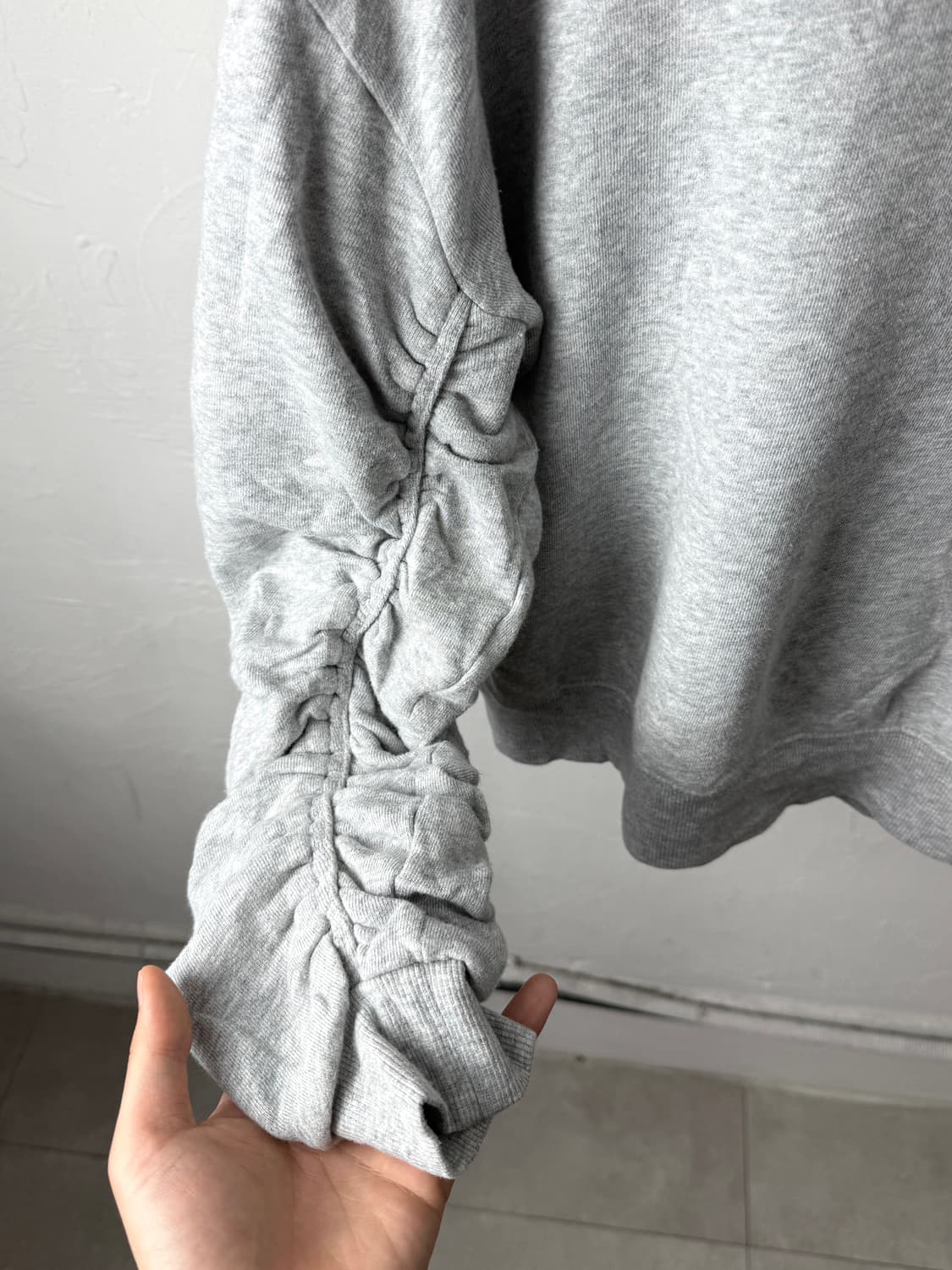 Frapbois 셔링 스웻셔츠 상품이미지5