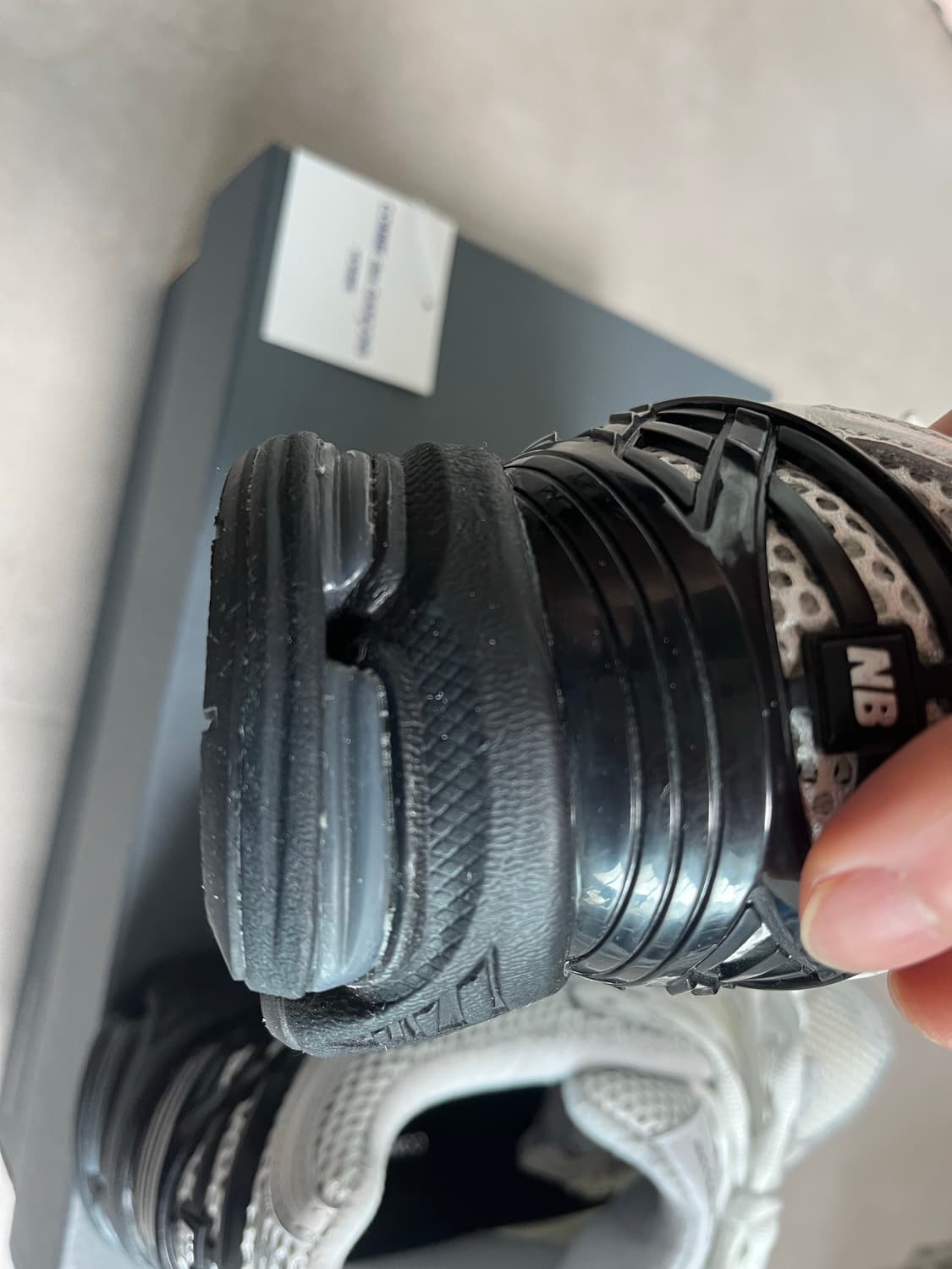 뉴발란스 1906R x 꼼데가르송옴므 화이트(270) 상품이미지5