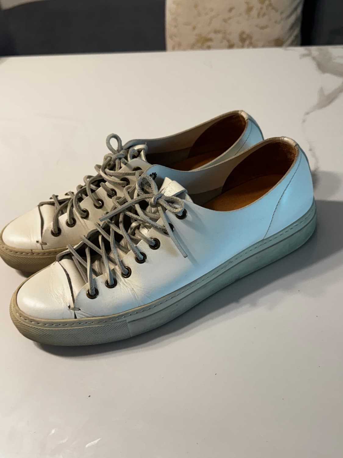 부테로 타니노 화이트 스니커즈 size 265 상품이미지2