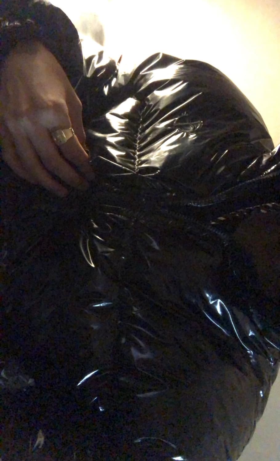 노매뉴얼 유광 패딩 상품이미지1