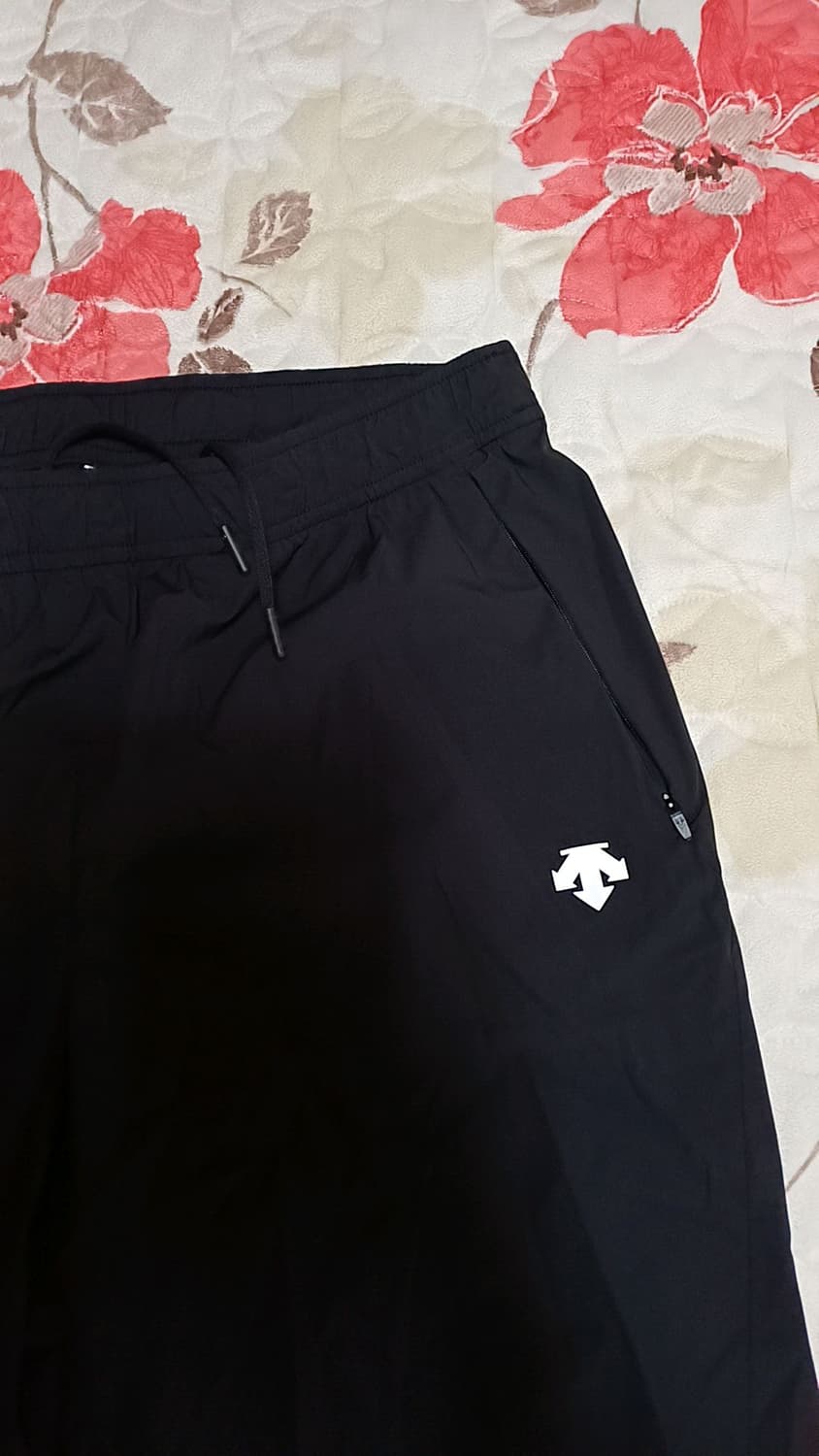 데상트 냉감기능성 7부얇은런닝반바지 33인치 기장69 상품이미지5