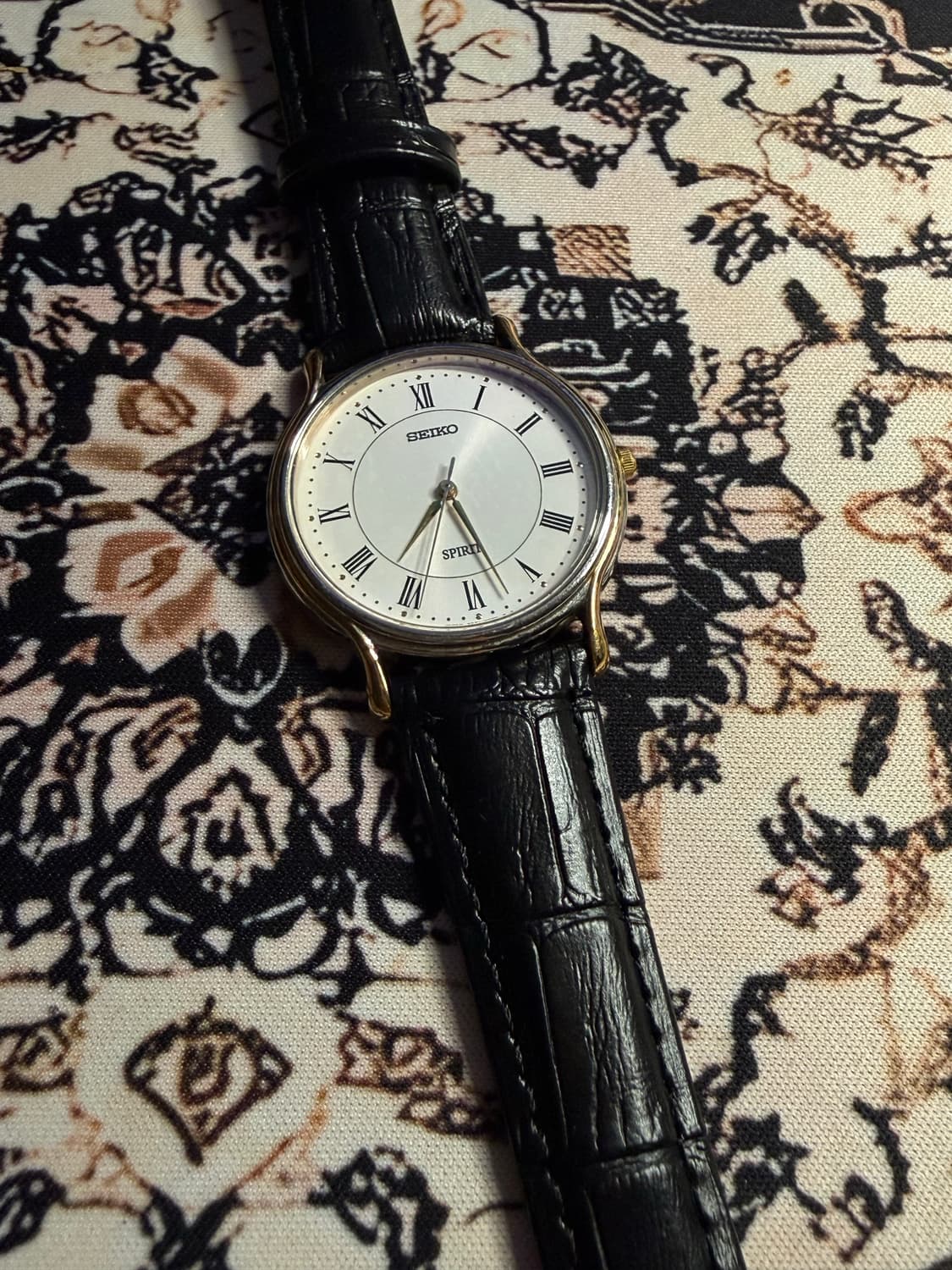 SEIKO 빈티지 쿼츠 시계 상품이미지1