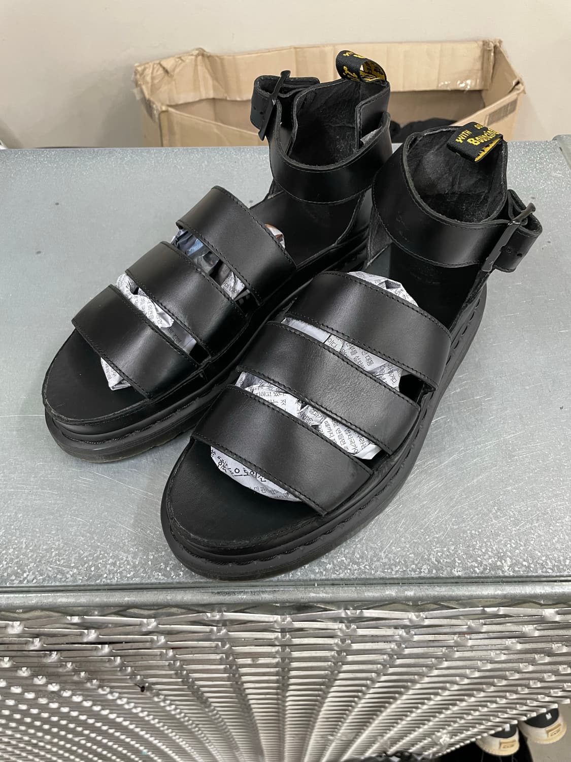 닥터마틴 클라리사 II 무광 샌들  uk9 상품이미지2