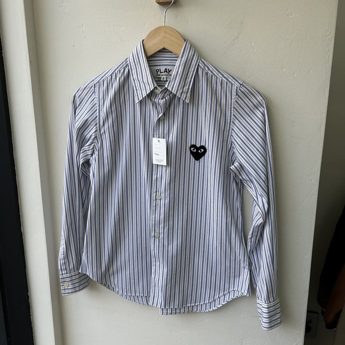 16140 - 꼼데가르송 블랙 와펜 스트라이프 셔츠 상품이미지2