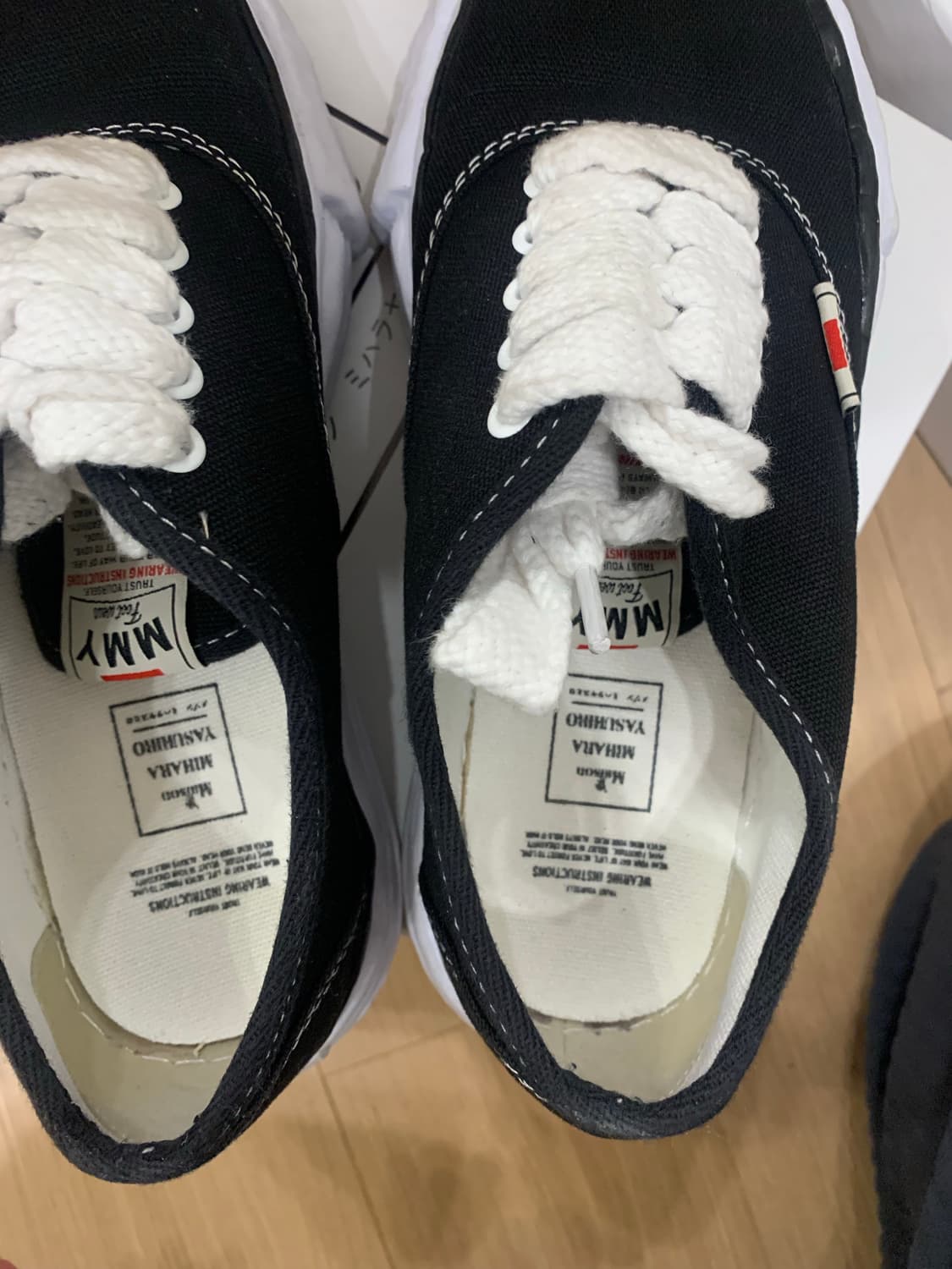 미하라 야스히로 베이커 스니커즈 39 상품이미지4