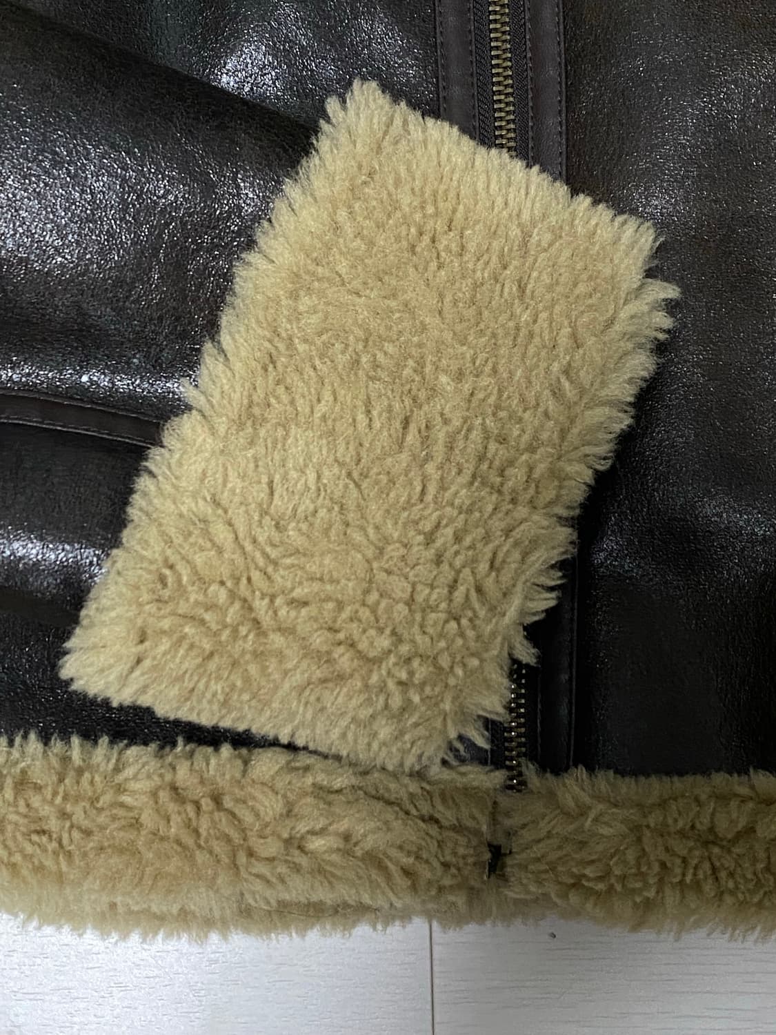 하이넥 무스탕 퍼 자켓 상품이미지2